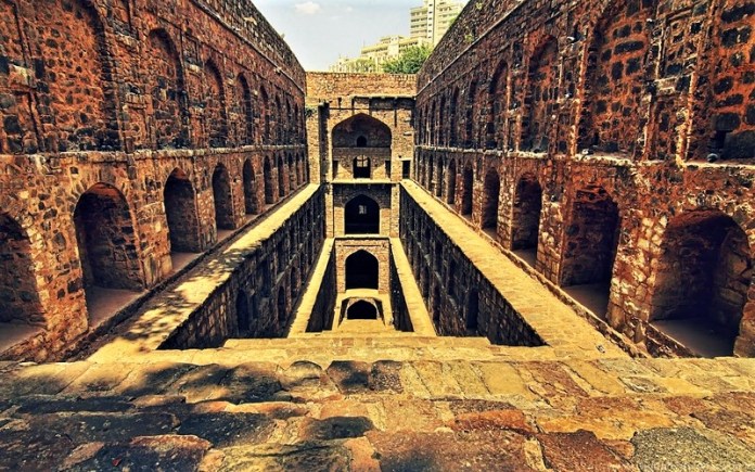 Agrasen ki Baoli
